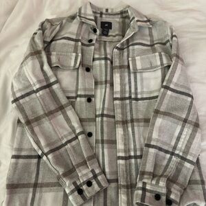 H&M Gray and White Checkered Shirt